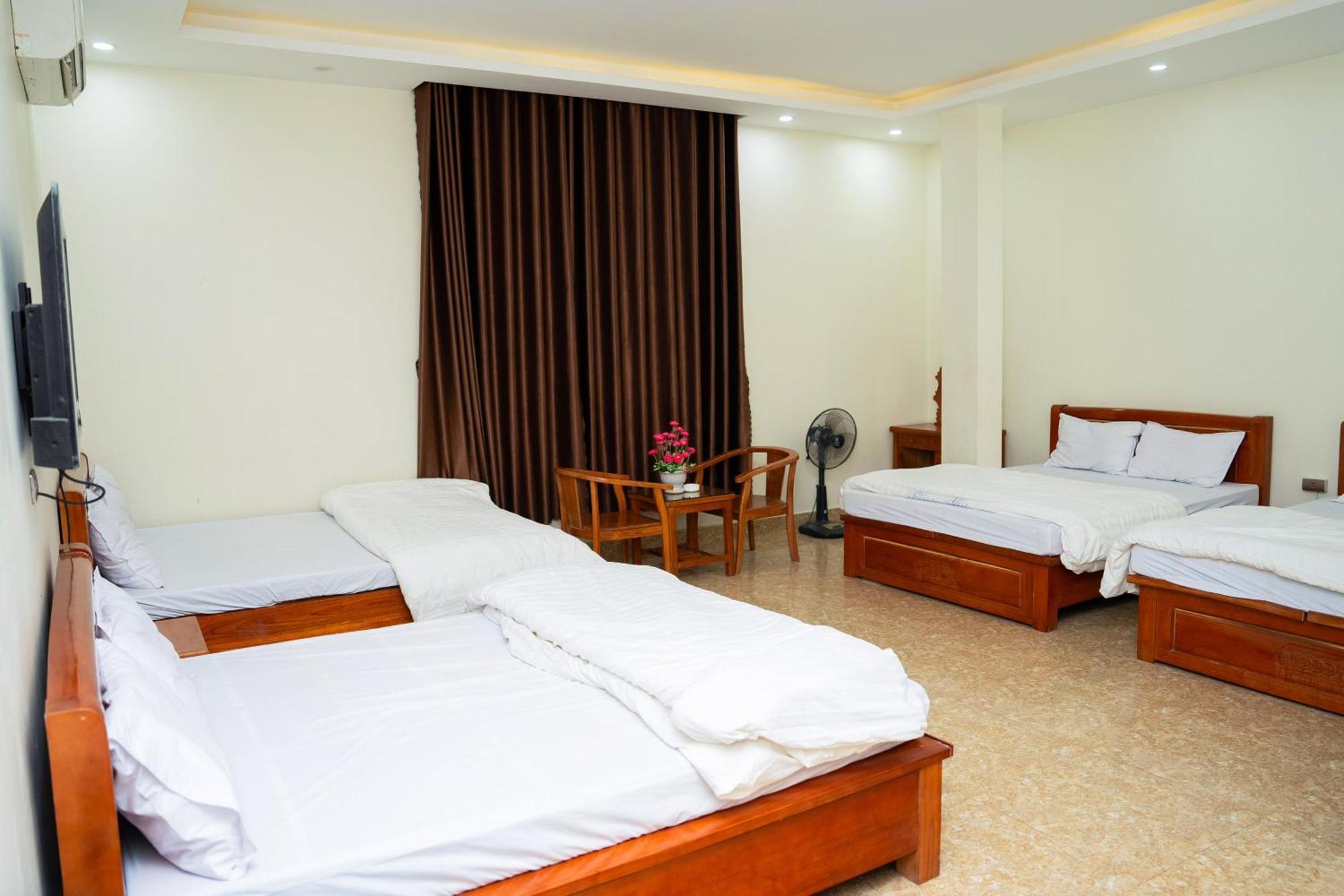 Phuong Hoa Hotel Uong Bi Exterior foto